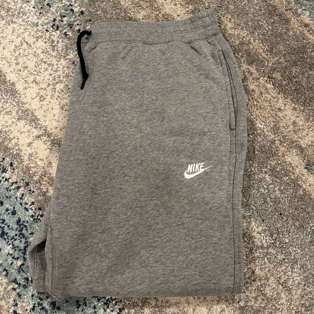 Nike Joggers-Size 3XL EUC